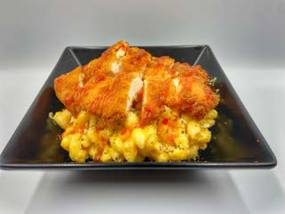 Hot Honey Chicken Mac n’ Cheese